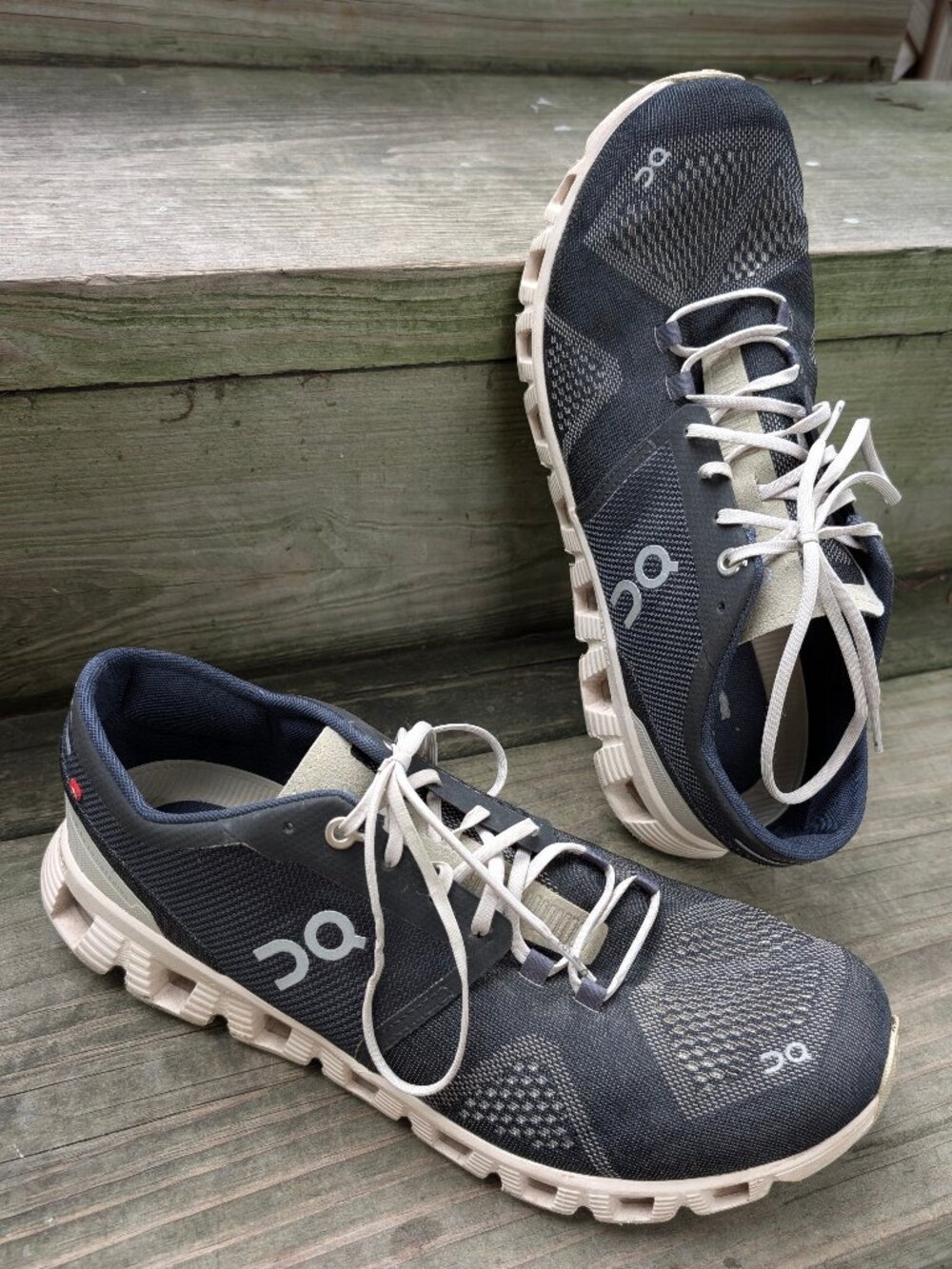 EUC ON Cloud X Women's 11 Lightweight Running Shoes Black Pearl Gym Trainers